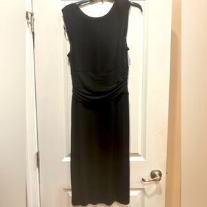 Carmen Marc Valvo black shift dress size medium